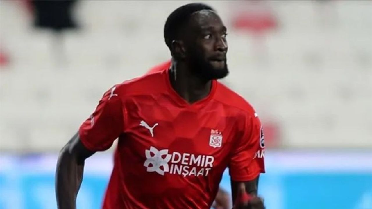 Mustapha Yatabare Kırmızı Kart Gördü: Galatasaray Maçını Kaçıracak