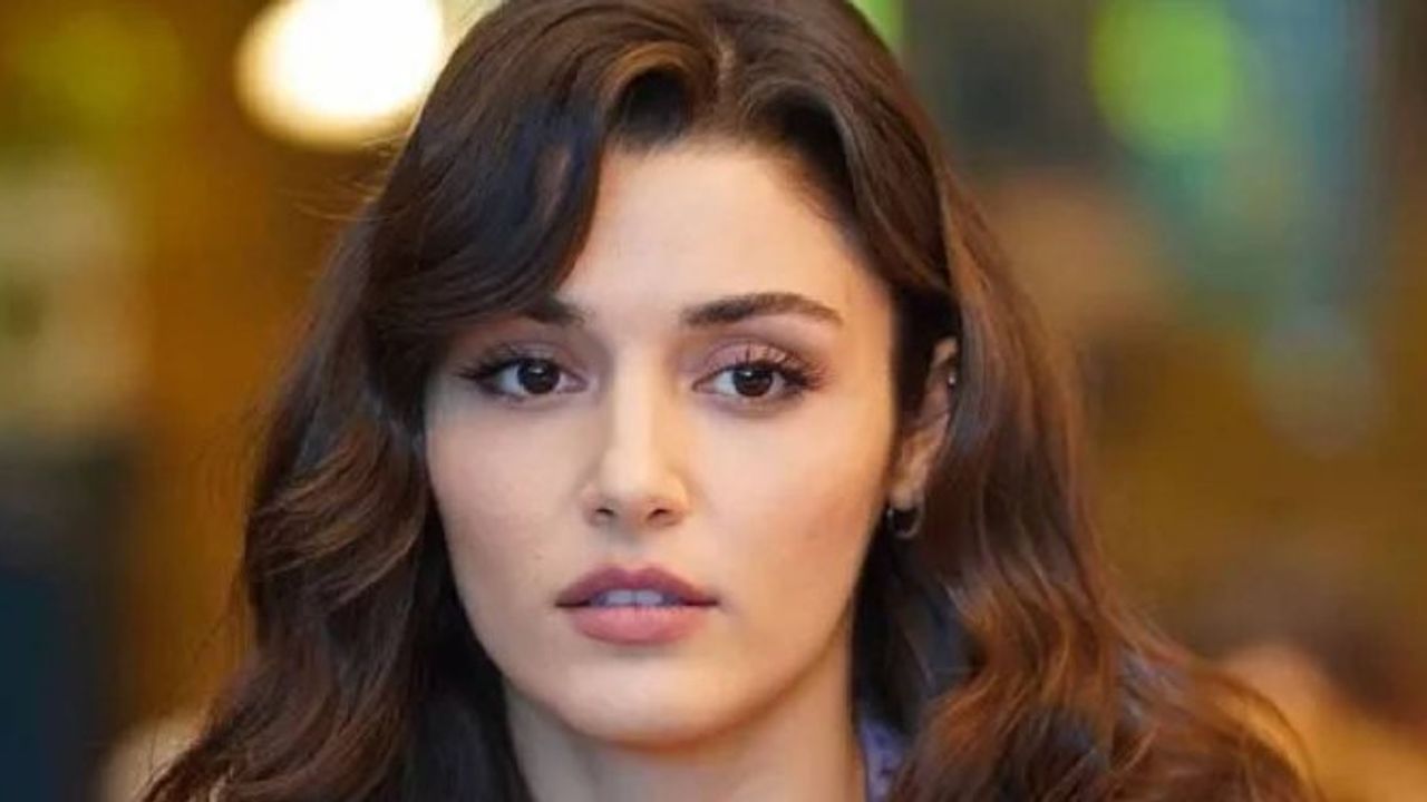 Hande Erçel Yeni İmajıyla Sosyal Medyayı Salladı