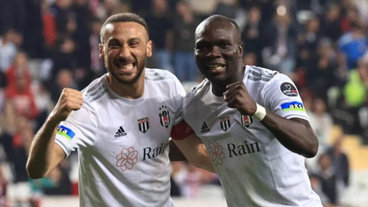 Beşiktaş, Antalyaspor'u 3-1 Mağlup Etti ve Şampiyonluk İçin Umutlarını Sürdürüyor