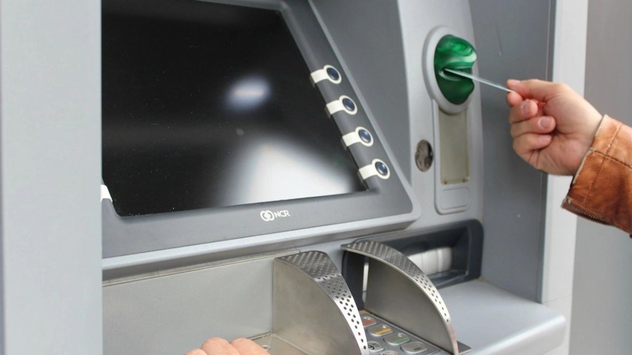 ATM İşlemlerinde Dikkat Edilmesi Gerekenler ve Acil Durumlar