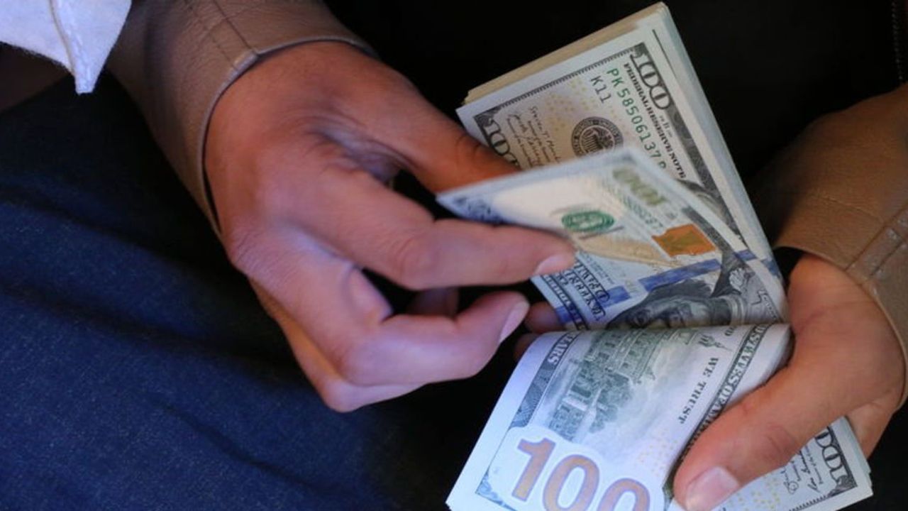 Dolar ve Euro Fiyatları Güncellendi