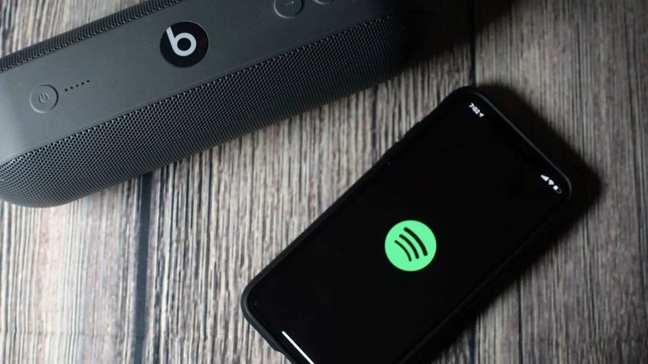 Spotify'tan Yeni Özellik: Otomatik Çevrimdışı Çalma Listesi