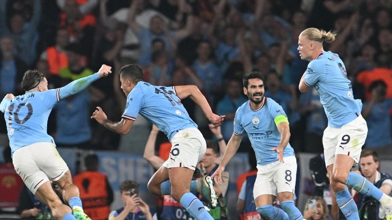 Manchester City Şampiyonlar Ligi'ni Namağlup Tamamladı