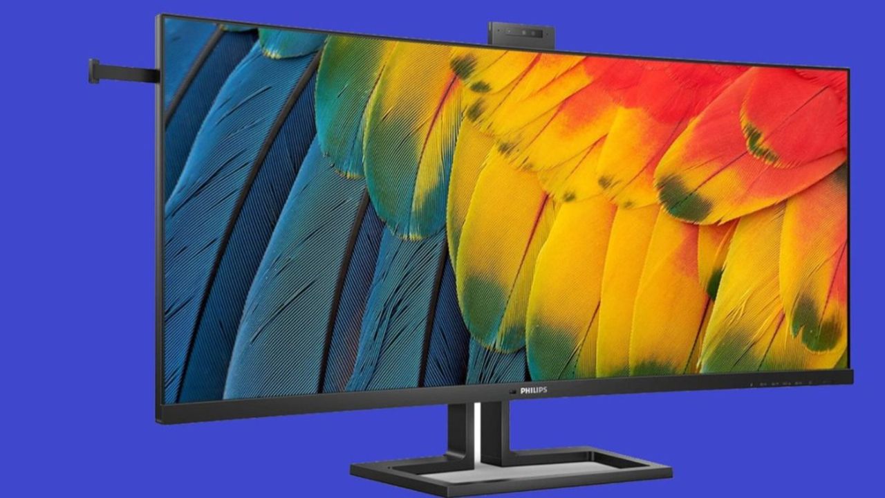 Philips, 40 inçlik 5K2K çözünürlüklü monitörü 40B1U6903CH'yi tanıttı