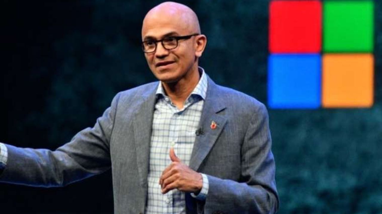 Microsoft CEO'su Satya Nadella, Yapay Zeka ile Mevlana'nın Şiirlerini Çevirdi