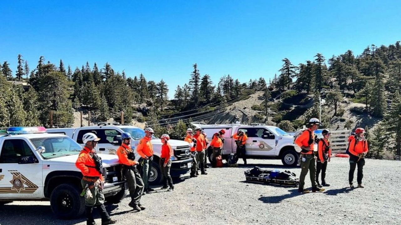 İngiliz Oyuncu Julian Sands Dağda Kayboldu, Arama Çalışmaları Devam Ediyor