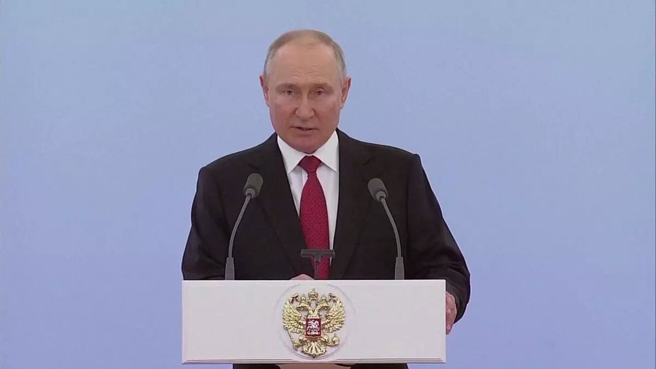 Putin, Rusya'nın Nükleer Gücünün Geliştirilmesinin Önemini Vurguladı