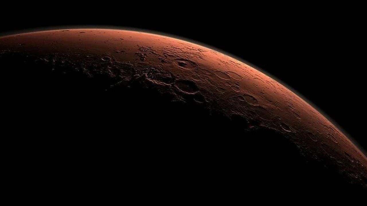 NASA, Mars'ta Organik Moleküller Buldu