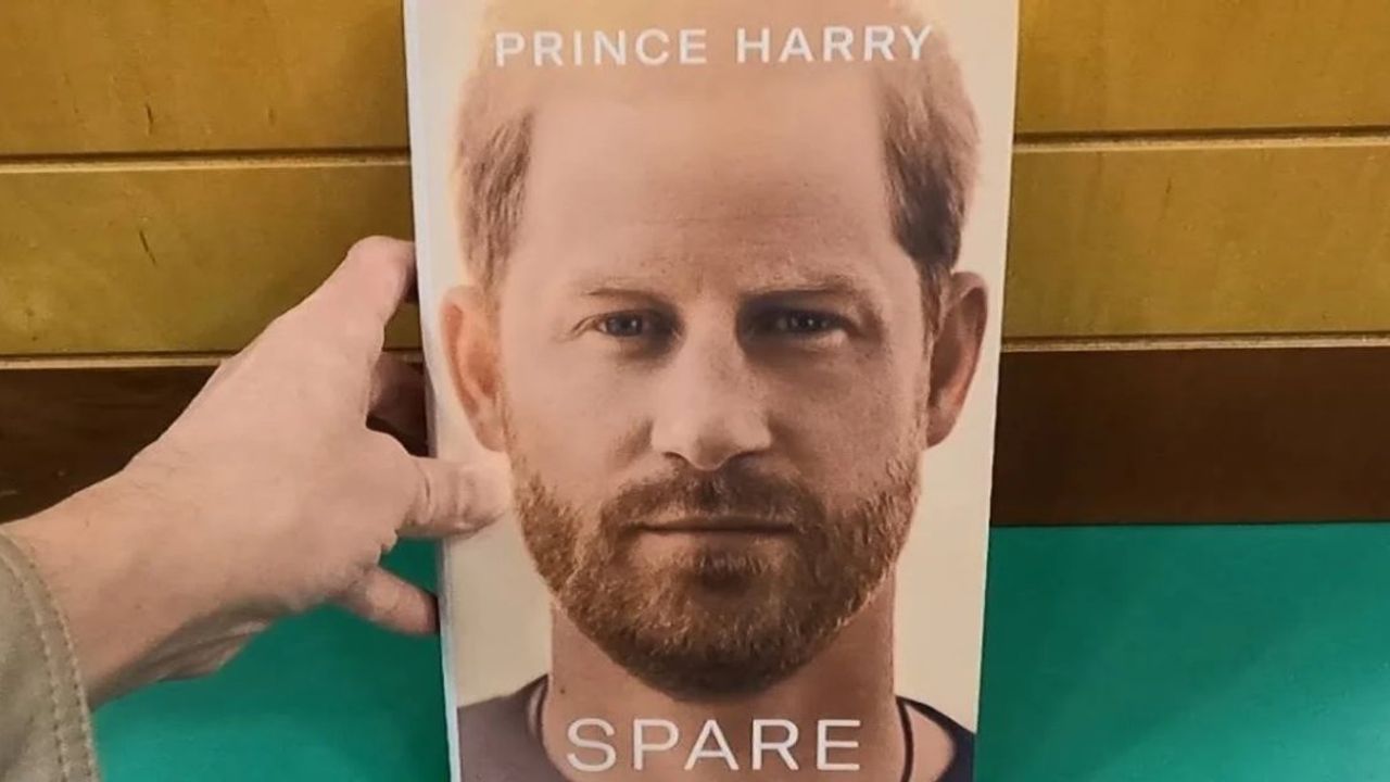 Prens Harry'nin kitabı 'en çok terk edilen kitap' oldu