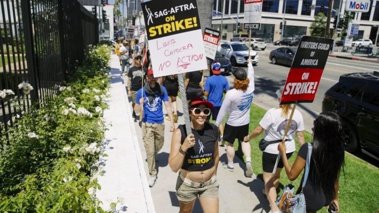 Hollywood'da Grev ve Protestolar Devam Ediyor