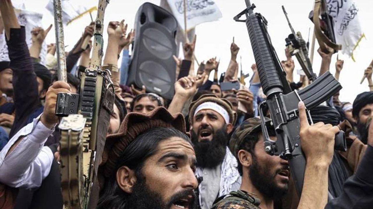 Taliban, İran'ın IŞİD İddiasını Reddetti