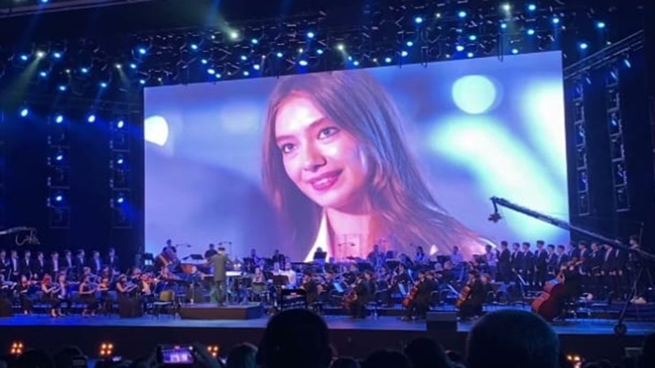 Ne Prosto Orkestrası Kara Sevda Dizisinin Müziğini Konserine Taşıdı