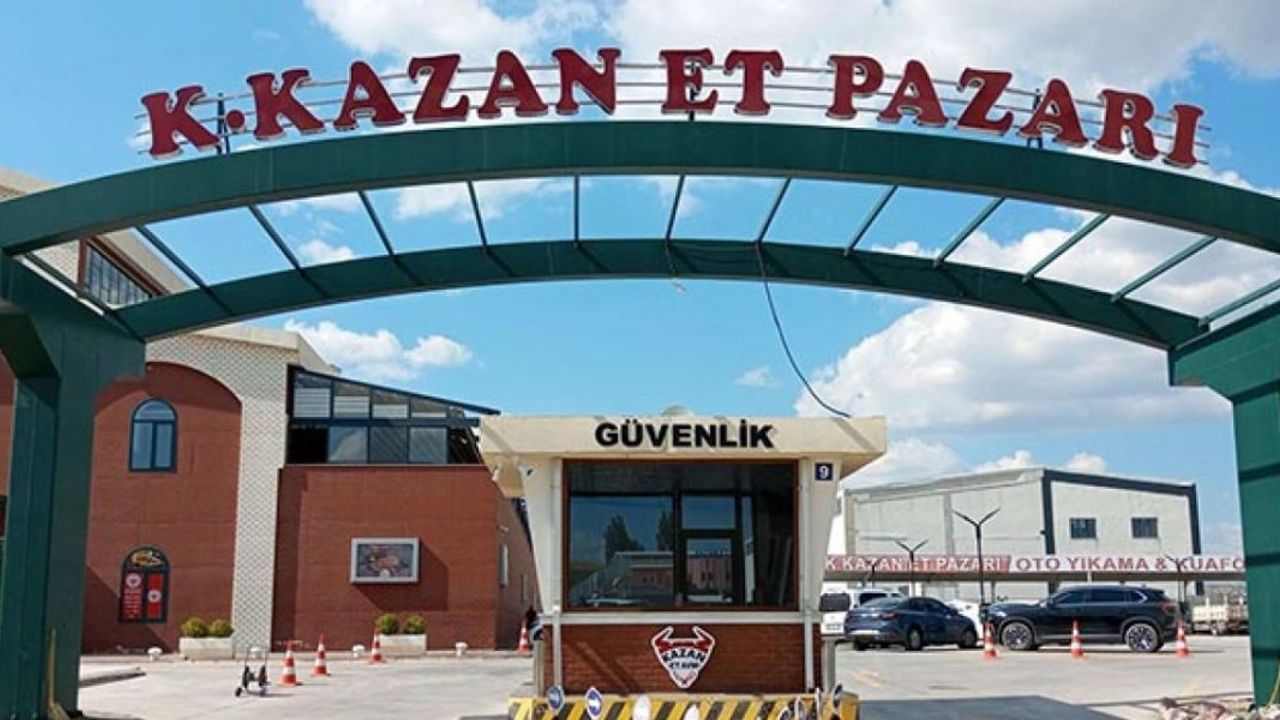 Ankara'da Yalnızca Kırmızı Et Satılan Bir AVM: Kazan Et Pazarı