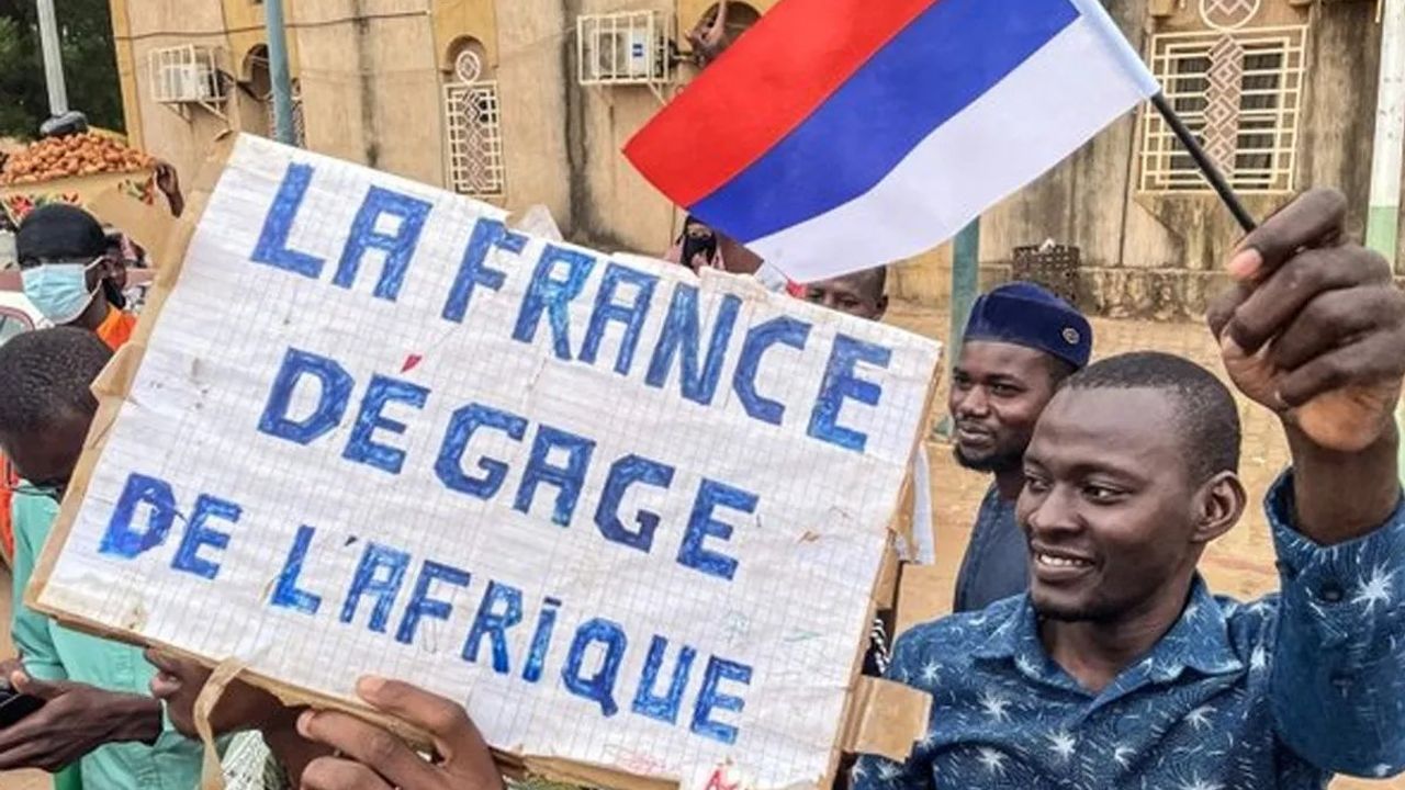 Fransa'ya Yönelik Son Başkaldırı - Nijer'de Yaşananlar