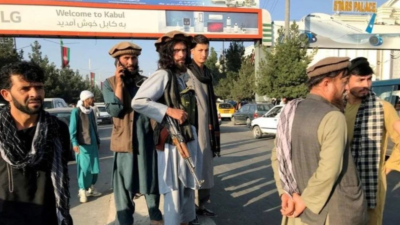 Taliban, Büyücülük Faaliyetlerine Yönelik Operasyonlarını Sürdürüyor