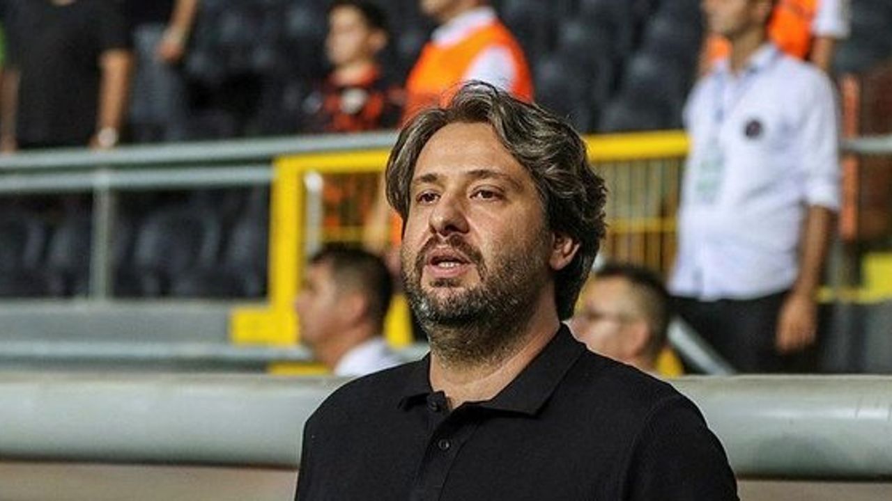 Adanaspor, Teknik Direktör Özhan Pulat ile Yollarını Ayırdı