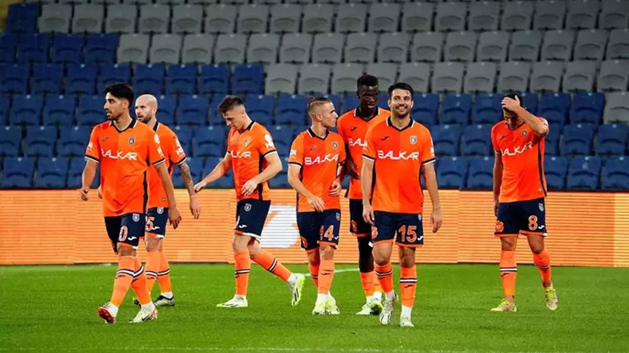 RAMS Başakşehir'in İlk 8 Hafta Performansı