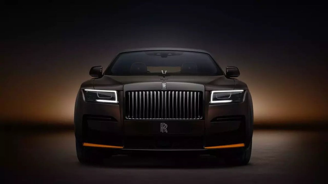 Rolls-Royce Black Badge Ghost Ékleipsis: Ay'ın Güneşi Tamamen Engellediği Anı Yeniden Canlandırıyor