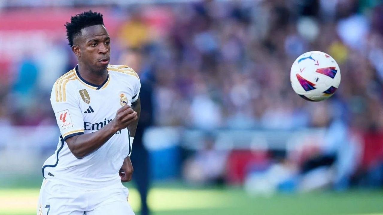 Real Madrid, Vinicius Jr. ile Yeni Sözleşme İmzaladı