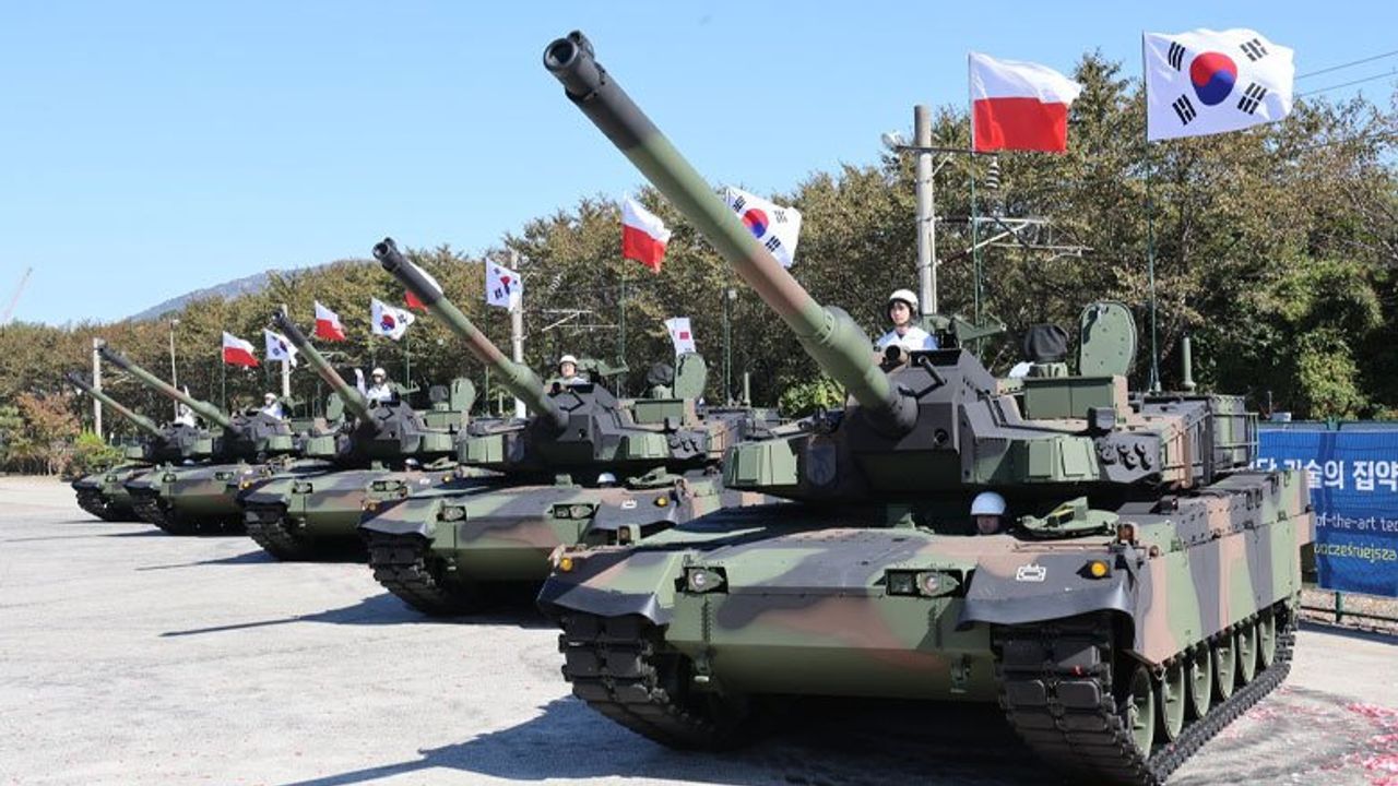 Güney Kore, Polonya'ya 22 Milyar Dolarlık Silah Satışı İçin Bankaları Devreye Soktu