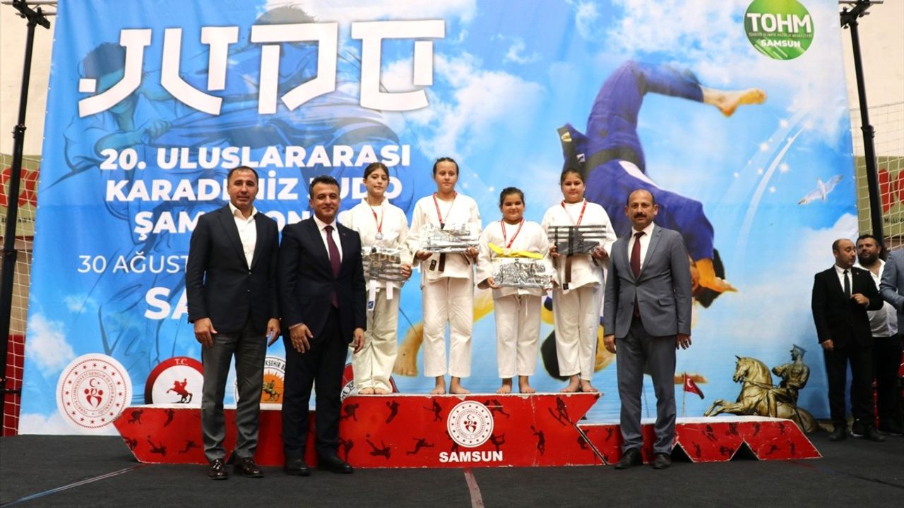 20. Karadeniz Judo Turnuvası Samsun'da Heyecanla Başladı