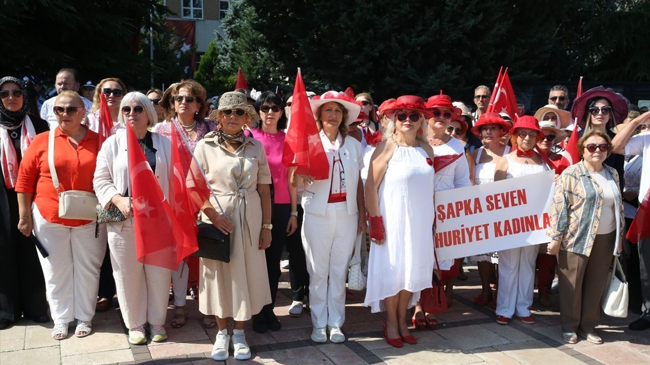 Atatürk'ün Kastamonu'ya Gelişi ve Şapka İnkılabı'nın 99. Yılı Kutlanıyor