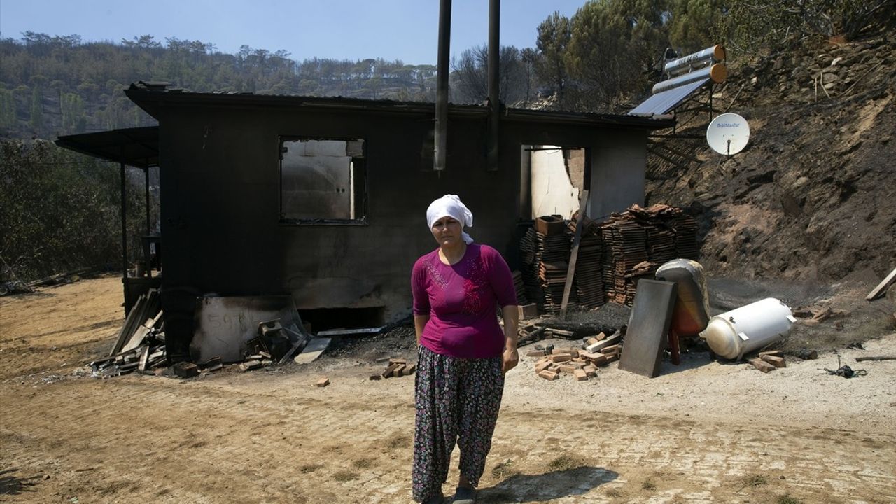 Aydın'da Orman Yangınından Kurtulan Çiftin Yaşadıkları Korku Dolu Anlar