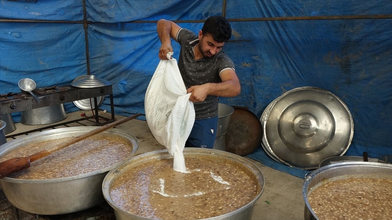 Burdur'da İmece Usulü Aşure Etkinliği