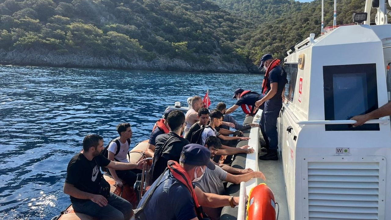 Fethiye'de 60 Düzensiz Göçmen Ele Geçirildi