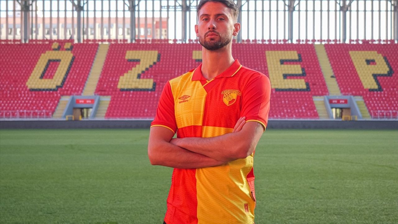 Göztepe'den IFK Göteborg'a Transfer: Ramon Pascal Lundqvist