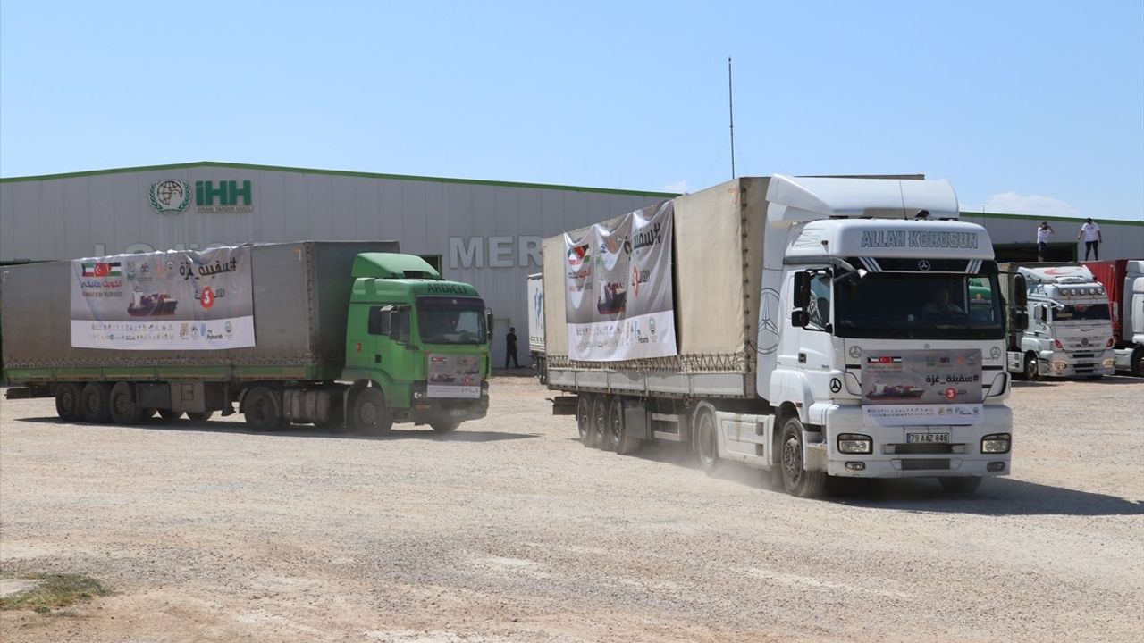 Kilis'ten Gazze'ye 80 Tır Yardım Gönderildi