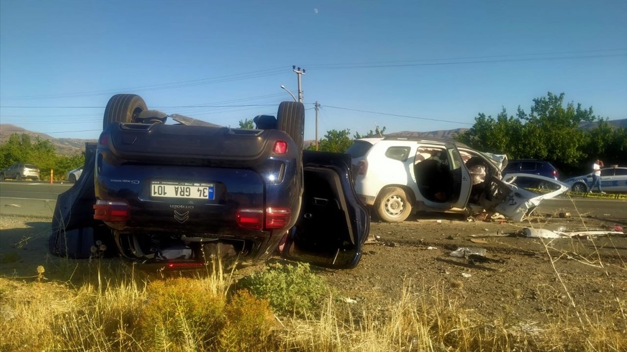 Malatya'da Zincirleme Trafik Kazası: 2 Ölü, 4 Yaralı