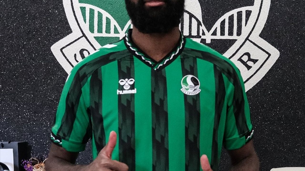 Sakaryaspor, Didier Lamkel Ze ile Anlaşma Sağladı