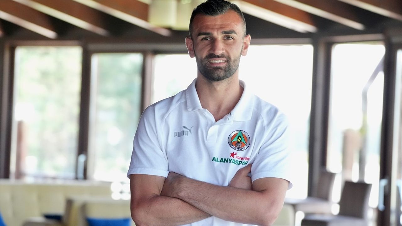 Serdar Dursun Alanyaspor ile Yeniden Zirveye Çıkmayı Hedefliyor