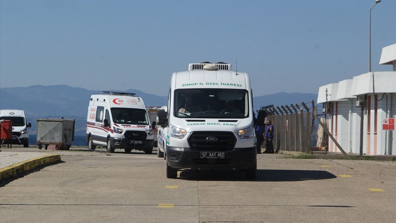 Sinop'taki Trajik Yangın Olayında İtfaiye Eri Hayatını Kaybetti