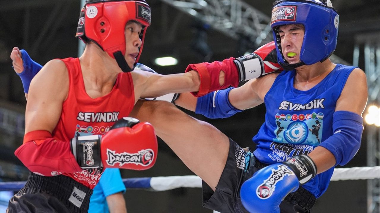 Türk Dünyası Muaythai Şampiyonası İstanbul'da Başladı