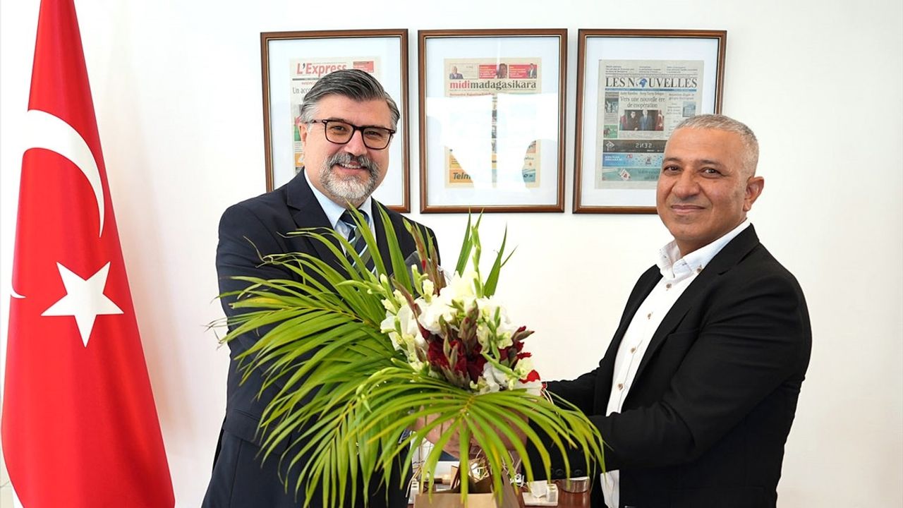 Türk İnsani Yardım Görevlisi Madagaskar'da Serbest Bırakıldı