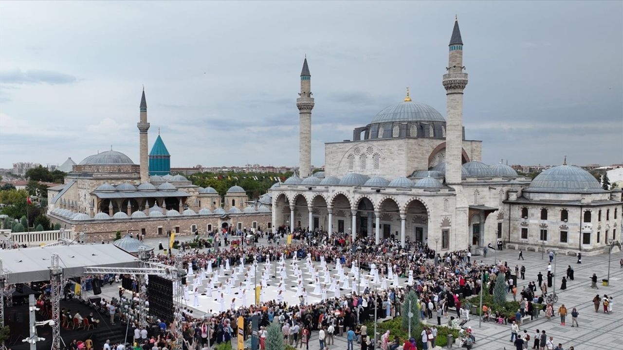 21. Uluslararası Konya Mistik Müzik Festivali Coşkuyla Başladı