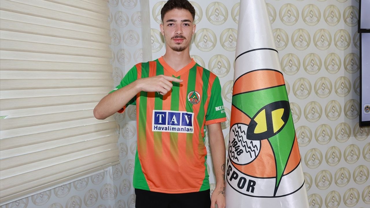 Alanyaspor, Arda Usluoğlu'nu Kadrosuna Katıyor