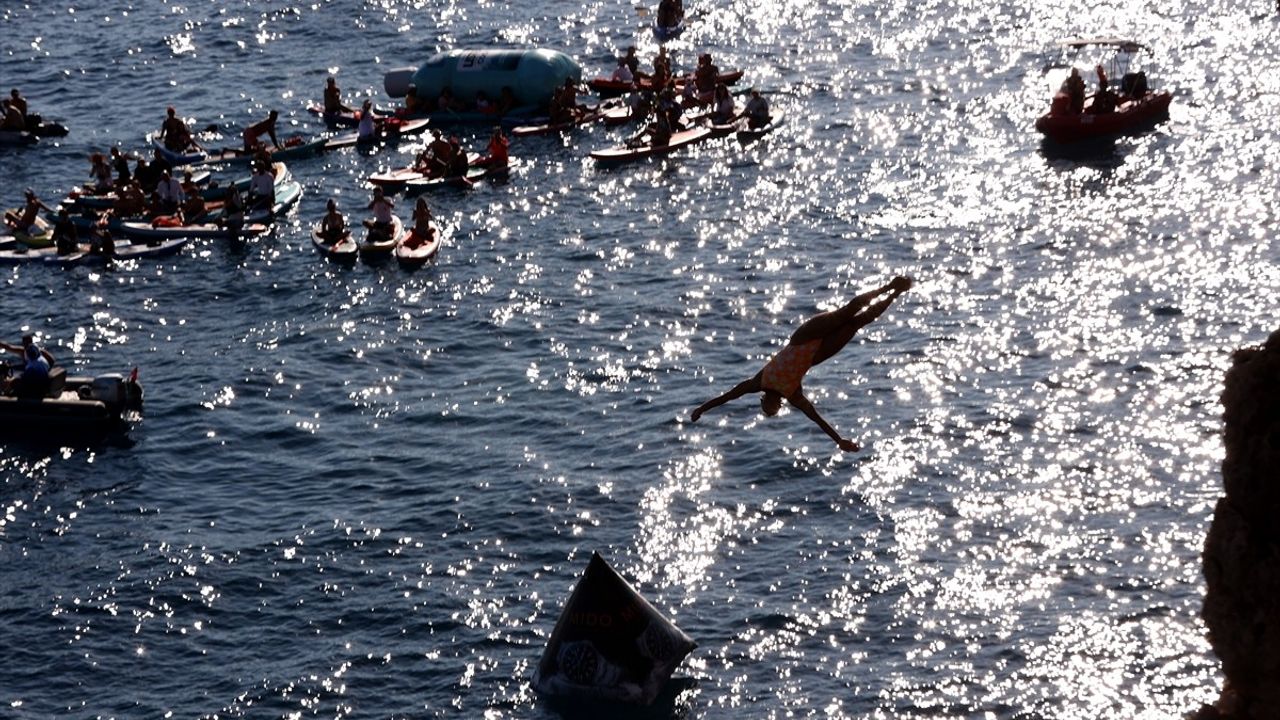 Antalya'da Red Bull Cliff Diving Dünya Serisi Heyecanı