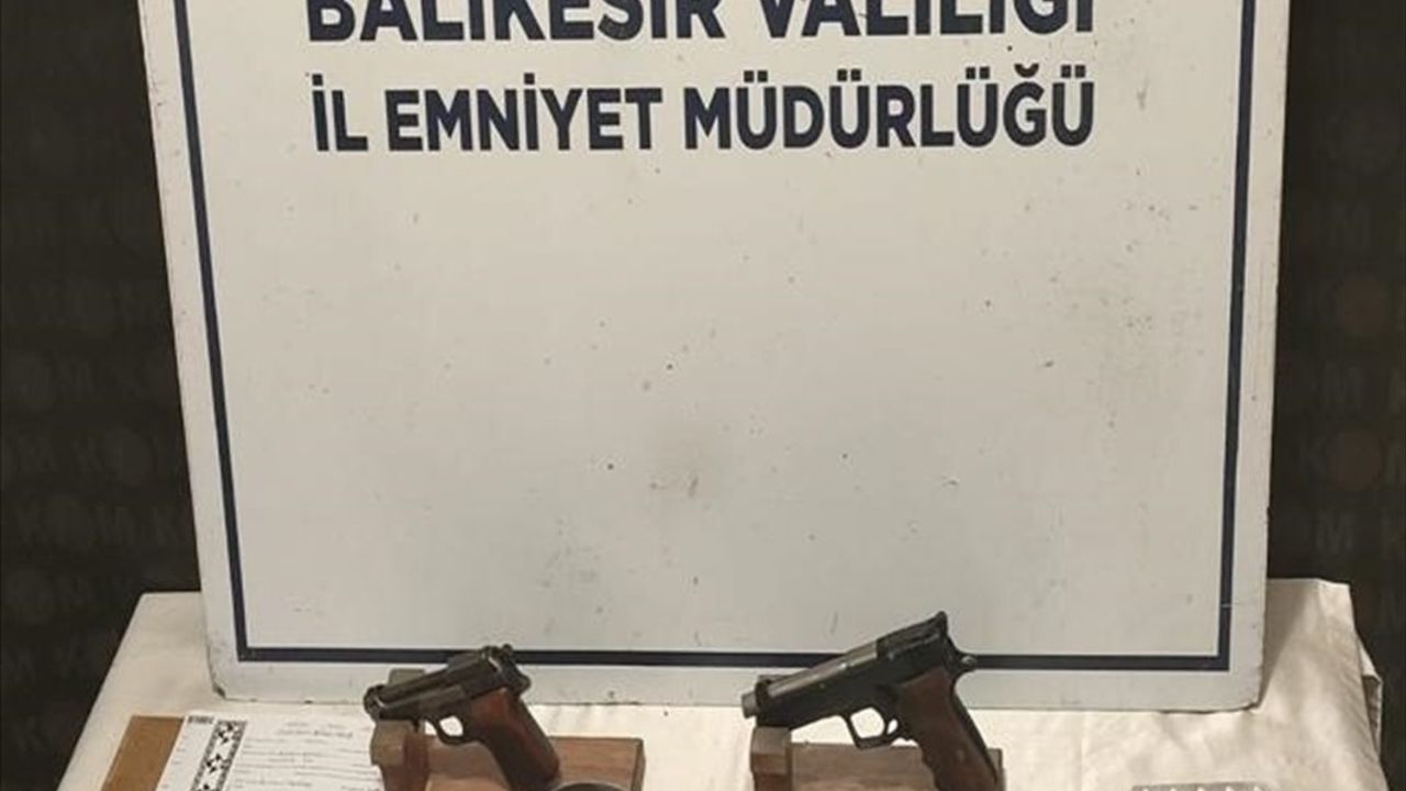 Balıkesir'de Eş Zamanlı Tefecilik Operasyonu: 10 Gözaltı