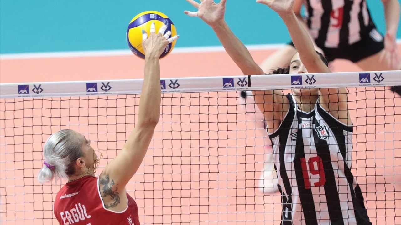 Beşiktaş Kadın Voleybol Takımı, Keçiören'i Rahat Geçti