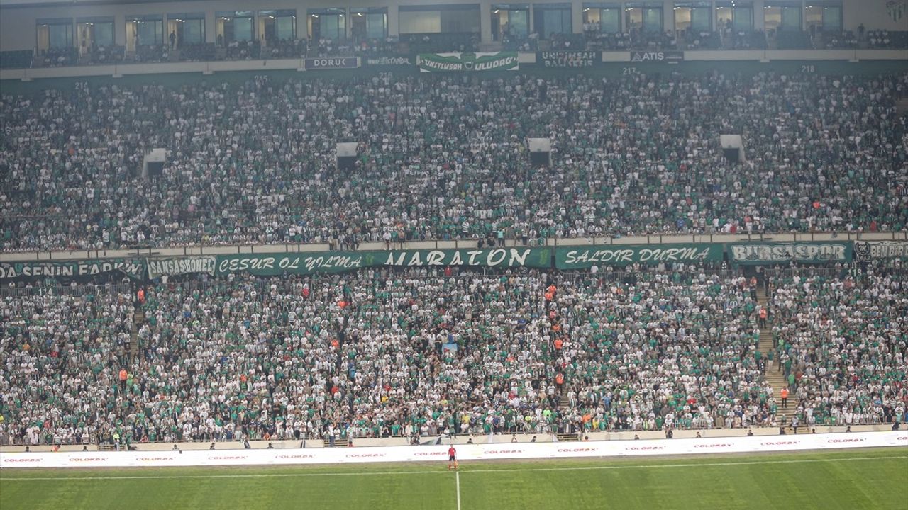 Bursaspor'un Maçında Tarihi İzleyici Sayısı: 43 Bin 160