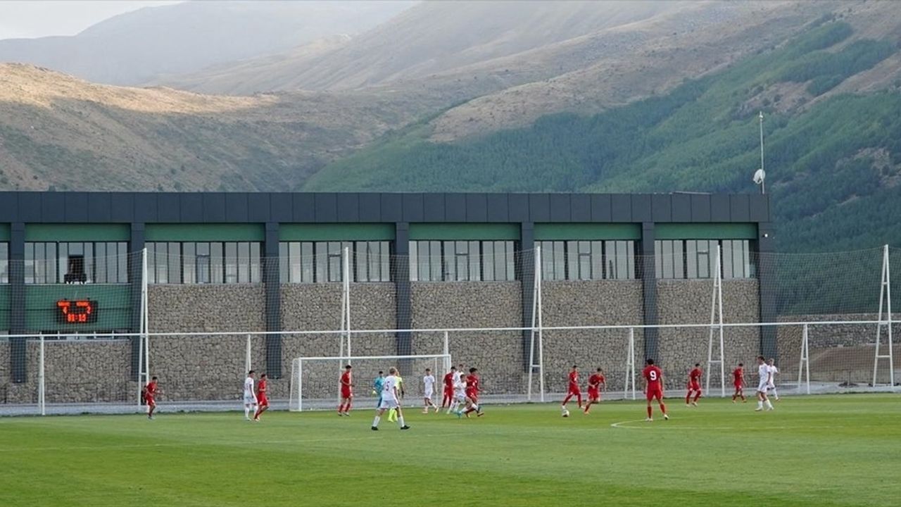 Erciyes Yüksek İrtifa Futbol Turnuvası'nda Millilerimiz Danimarka'yı Geride Bıraktı