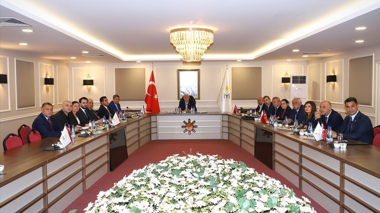 İYİ Parti Başkanlık Divanı Toplandı