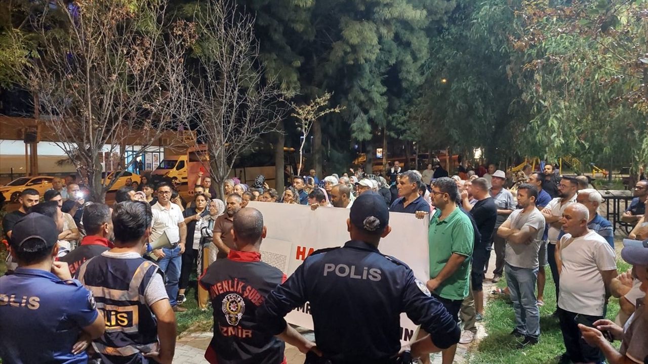 İzmir'de Harmandalı Atık Tesisi Protestosu