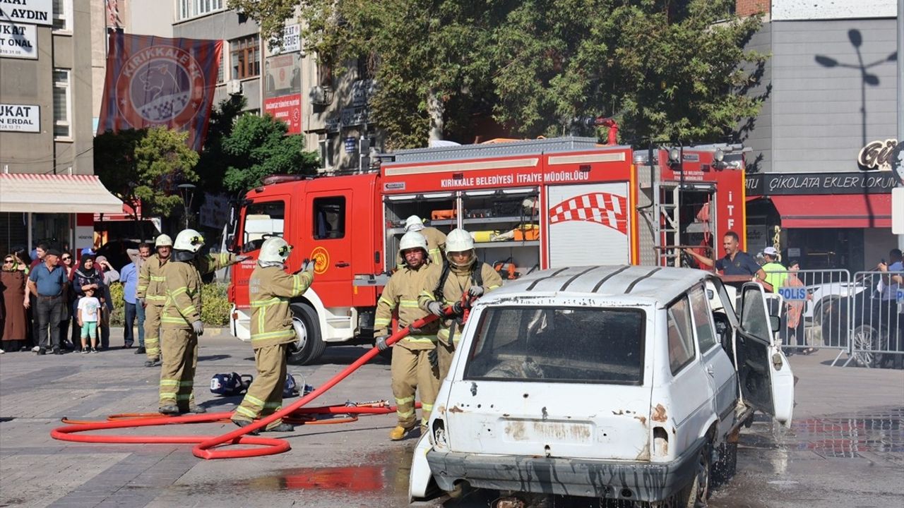 Kırıkkale'de İtfaiye Haftası Kapsamında Büyüleyici Tatbikat