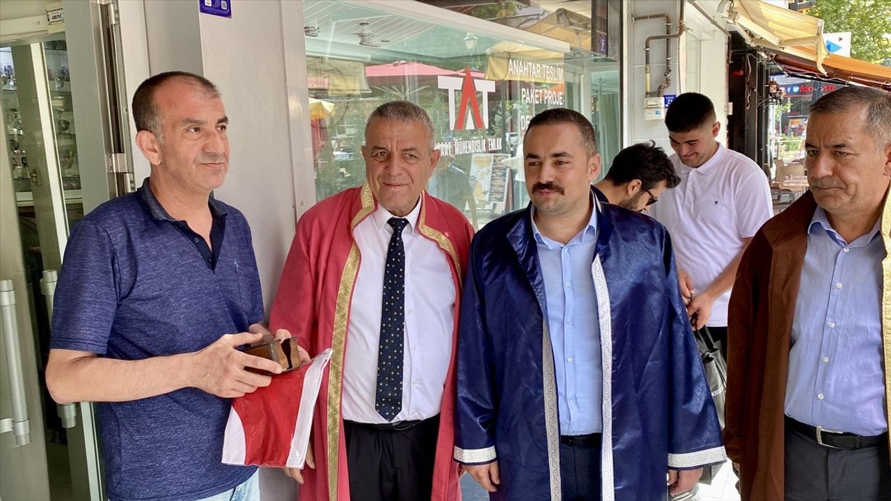 Kırşehir'de Ahilik Haftası İçin Esnafa Davul Zurna İle Ziyaret