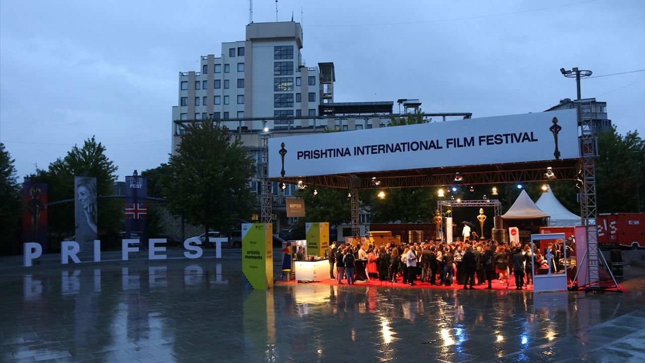 Kosova'da 16. PriFest Uluslararası Film Festivali Başladı