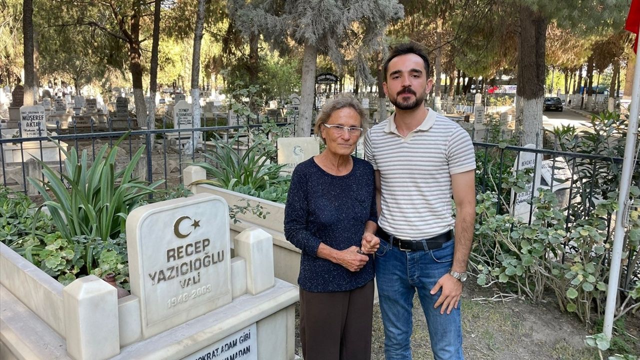 Merhum Vali Yazıcıoğlu, 21. Yılında Anıldı